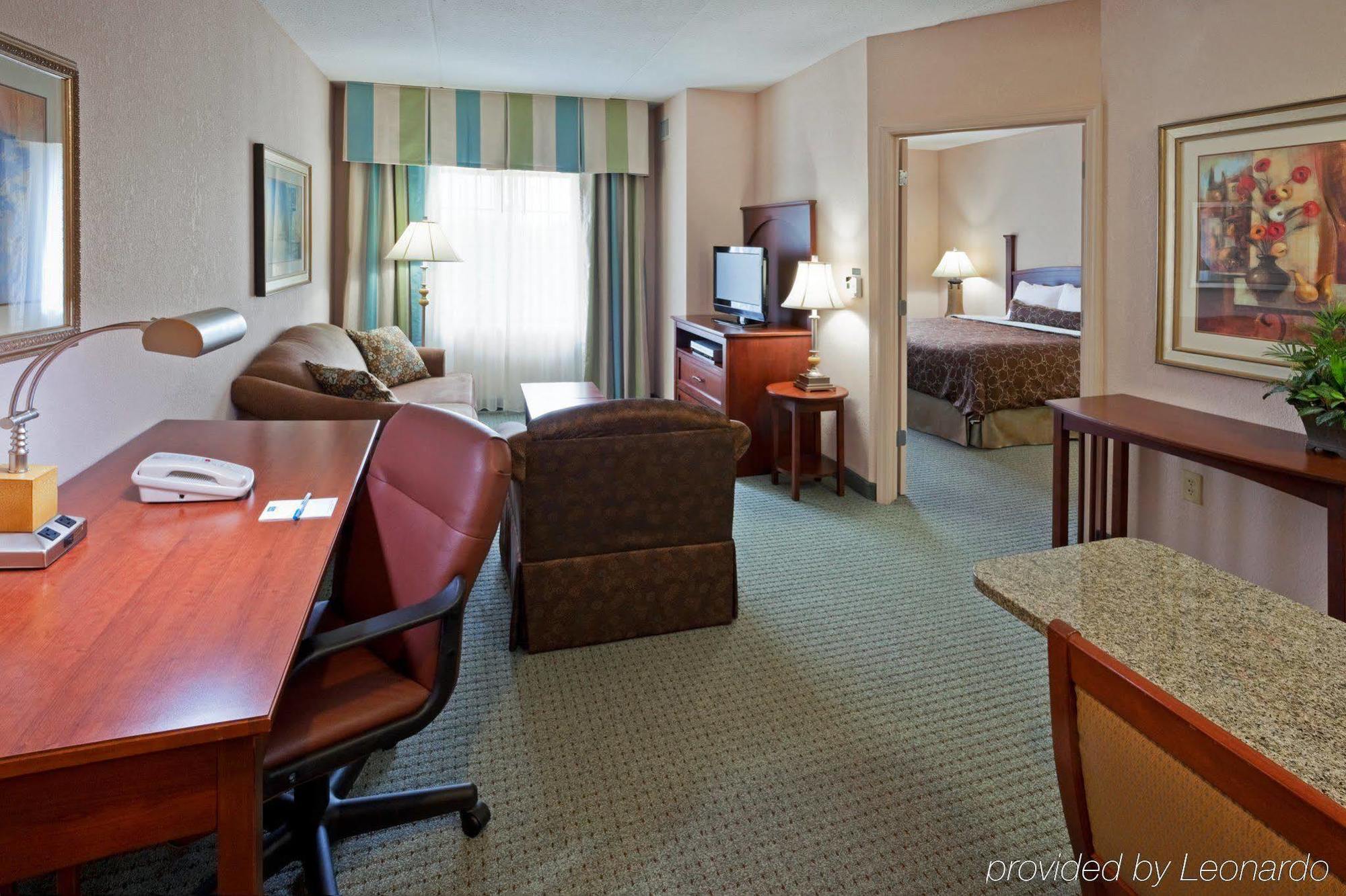 Staybridge Suites Wilmington - Brandywine Valley By Ihg Glen Mills Room photo